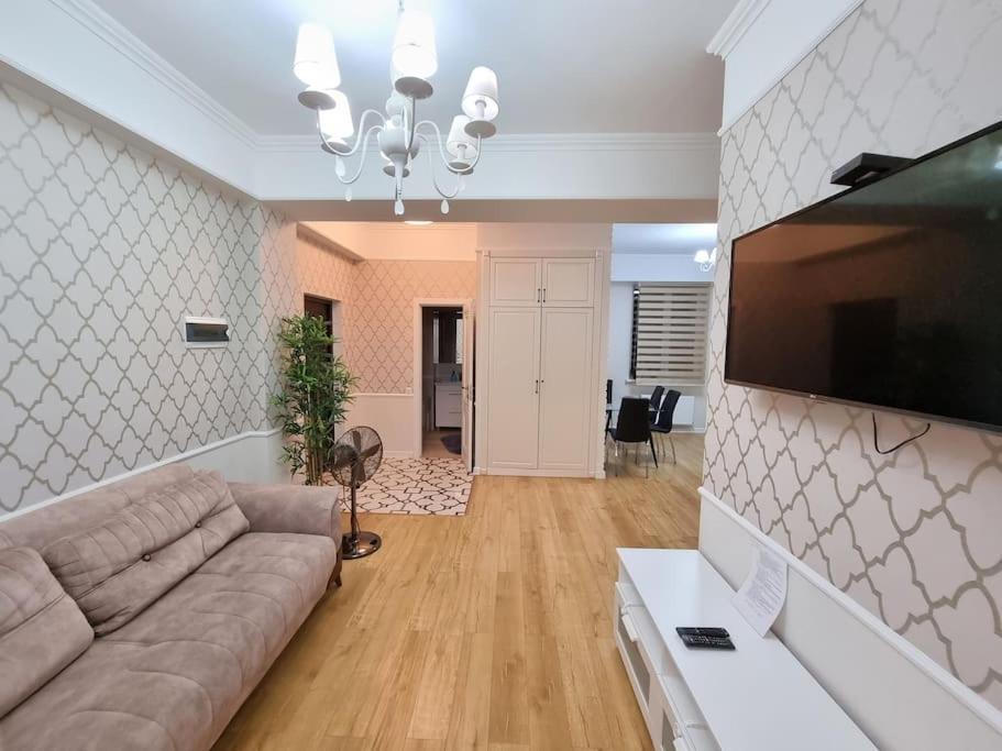 Grand Excelent New Ultra Central Apartments 基希讷乌 外观 照片