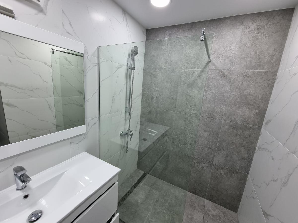 Grand Excelent New Ultra Central Apartments 基希讷乌 外观 照片